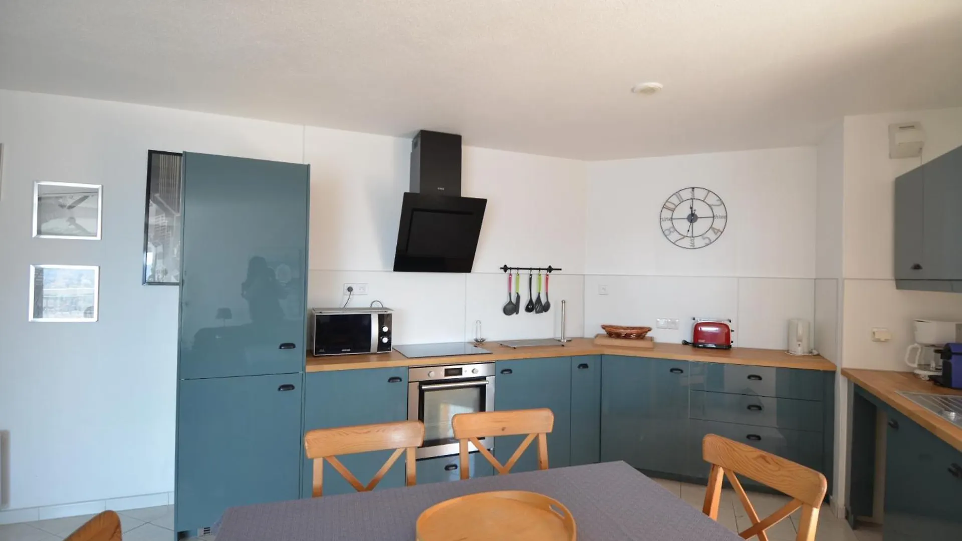 Appartement vue panoramique avec piscine pour 6 personnes à Nice quartier Pessicart